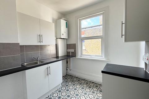 undefined, Southchurch Avenue, Southend SS1