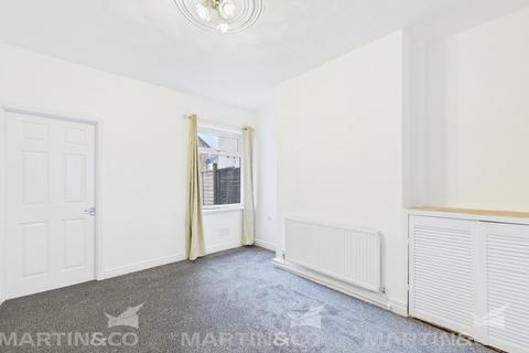 3 bedroom terraced house for sale, Askern Road, Bentley