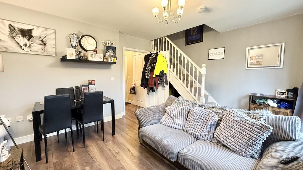 Lounge/dining room