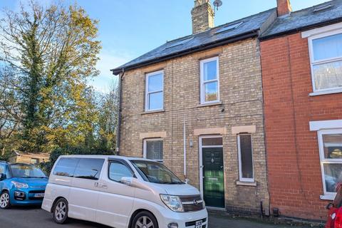 5 bedroom end of terrace house for sale, Redcross Street, Grantham