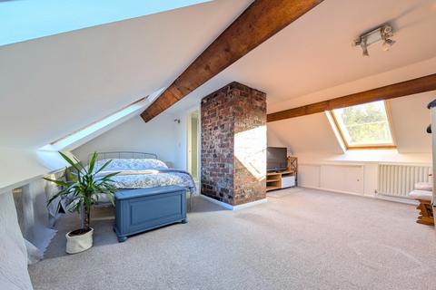 5 bedroom end of terrace house for sale, Redcross Street, Grantham