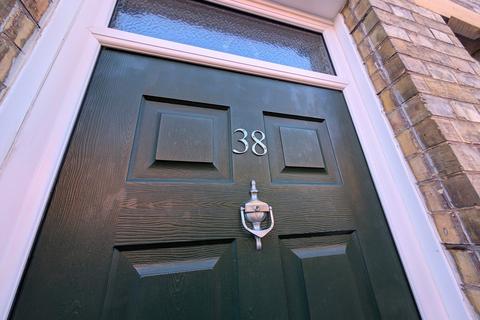5 bedroom end of terrace house for sale, Redcross Street, Grantham