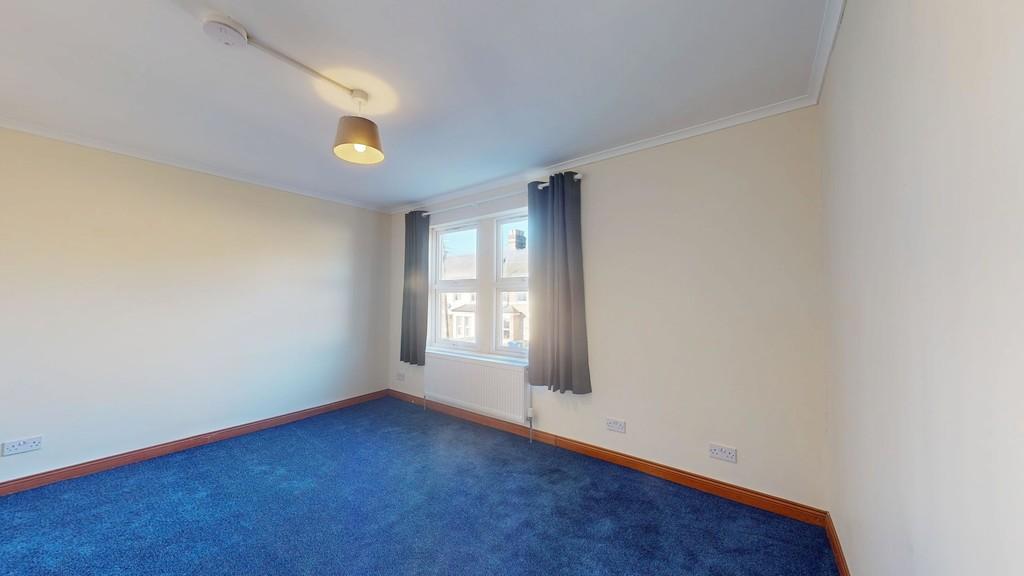 Bedroom 5 - Angle 1