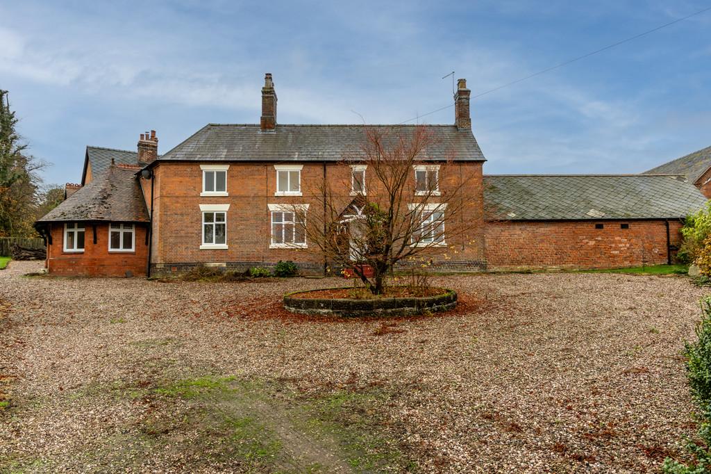 Cloverley Home Farm 111125-103