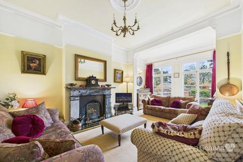 6 bedroom terraced house for sale, Lawn Road, Stafford