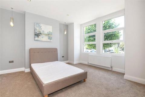 2 bedroom maisonette for sale, Vaughan Road, Harrow, HA1