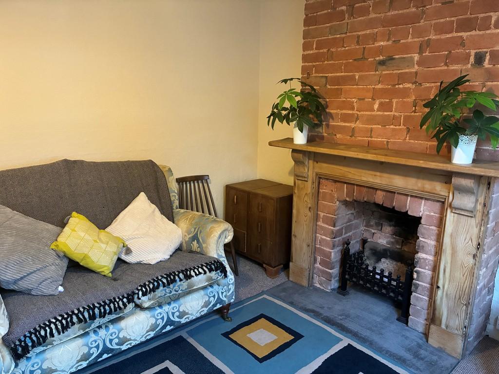 Lounge 2