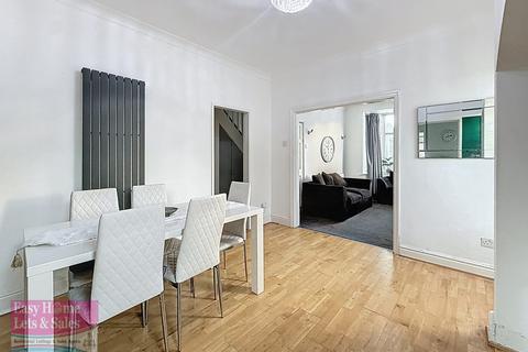 3 bedroom semi-detached house for sale, Fox Lane , Leyland
