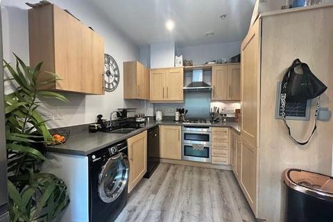 5 bedroom townhouse for sale, Clickers Drive, Northampton NN5