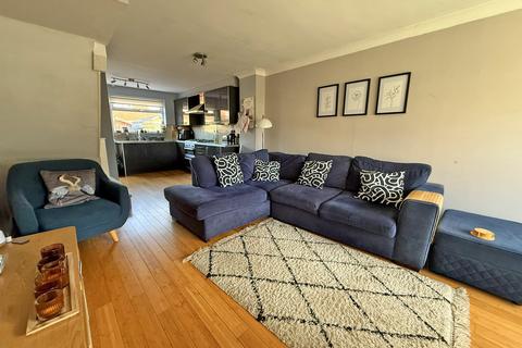 undefined, Cayley Close, York YO30