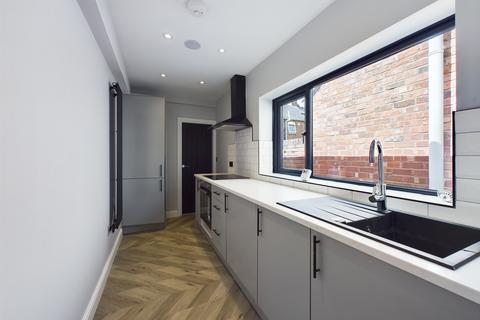 2 bedroom end of terrace house for sale, Walter Street, Newtown