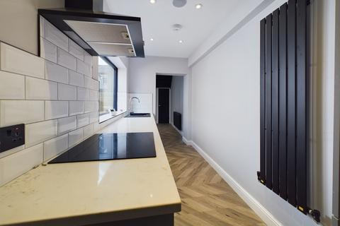 2 bedroom end of terrace house for sale, Walter Street, Newtown