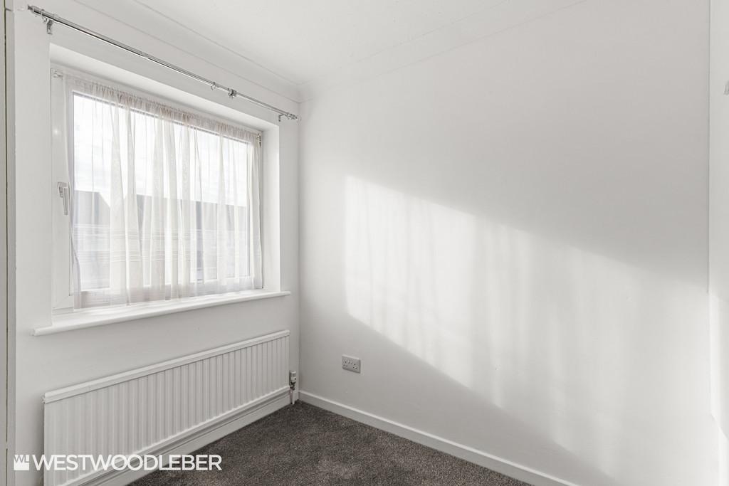 Ranworth Avenue 17