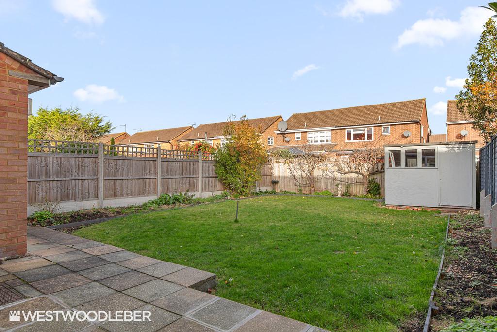 Ranworth Avenue 19