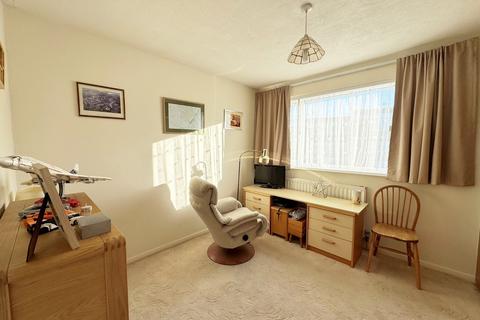 undefined, Whites Row, Kenilworth