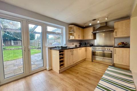 3 bedroom semi-detached house for sale, Priorsfield Road, Kenilworth