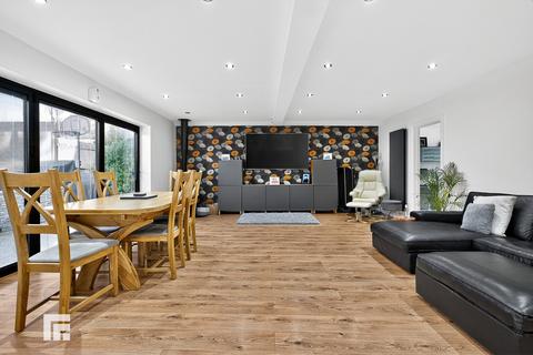undefined, Rowan Way, Lisvane, Cardiff