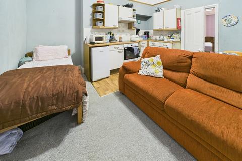 1 bedroom flat to rent, Haddington Road, Plymouth PL2