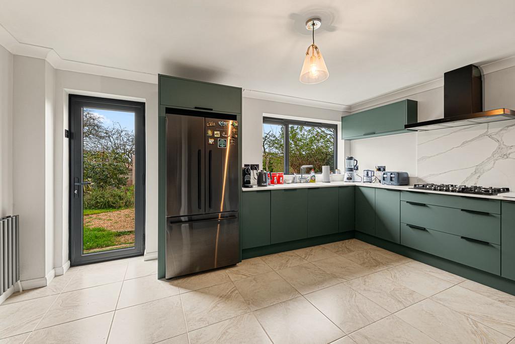 Kitchen 5