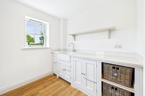4 bedroom detached house for sale, Swan Cottage, The Nest, Mersea Road, Abberton, Colchester, CO5