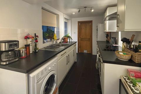 2 bedroom terraced house to rent, Cambridge CB1