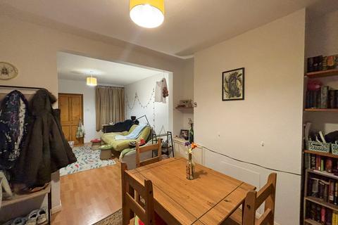 2 bedroom terraced house to rent, Cambridge CB1