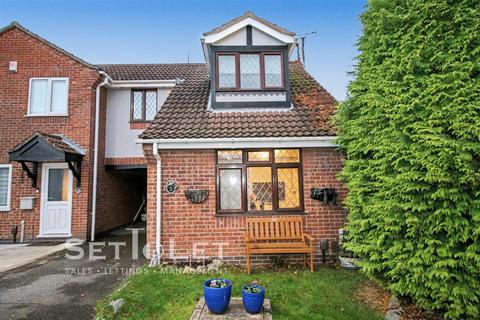 3 bedroom link detached house for sale, Yarrow Close, Hamilton, Leicester