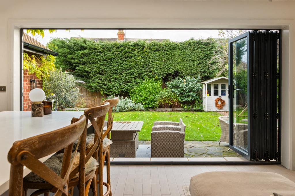 Kitchen/Garden