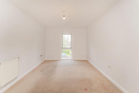 2 bedroom flat to rent, Vine Street, London E17