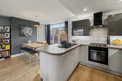 3 bedroom semi-detached house for sale, Hastings Road, Prestwich, M25