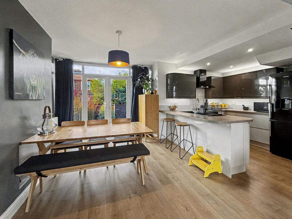 Kitchen / Diner