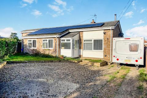 4 bedroom detached bungalow for sale, Shadwell Close, Weeting IP27