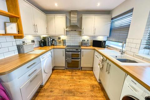 4 bedroom detached bungalow for sale, Shadwell Close, Weeting IP27