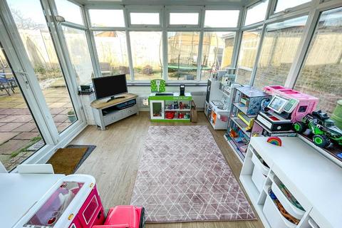 4 bedroom detached bungalow for sale, Shadwell Close, Weeting IP27