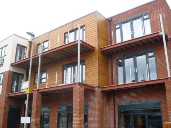 External view of a modern residential building ...