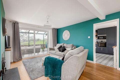 undefined, Hay Pool, Banbury OX17
