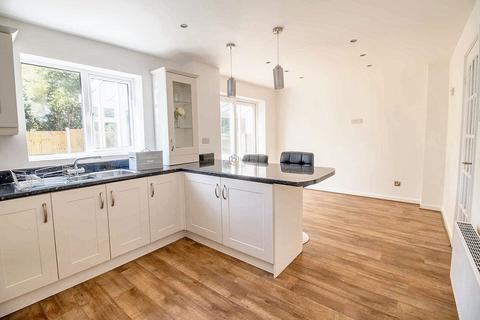 4 bedroom detached house for sale, Dalby Grove, Sothall, S20