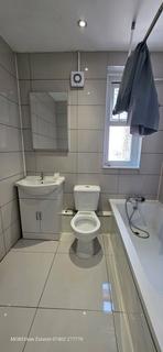 3 bedroom house to rent, Grange Street, Salford, M6