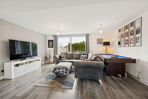 3 bedroom end of terrace house for sale, Hazel Grove, Livingston, EH54