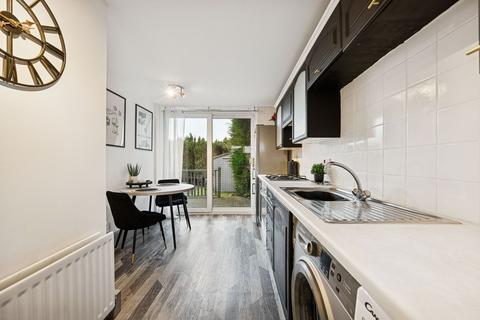 3 bedroom end of terrace house for sale, Hazel Grove, Livingston, EH54
