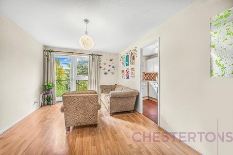 2 bedroom flat to rent, Taeping Street, London