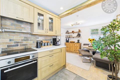 undefined, 'Relax, Unwind, and Enjoy Life in Seaton'