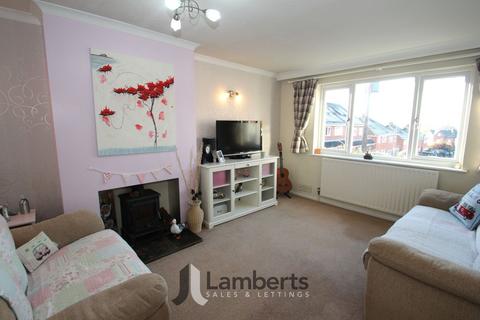 undefined, Wychwood Drive, Hunt End, B97