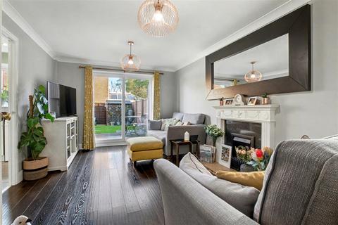 undefined, Victoria Drive, Lyneham