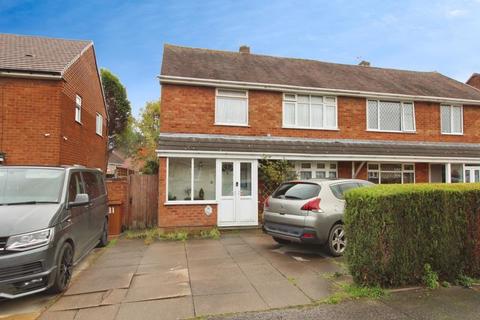 3 bedroom semi-detached house for sale, Chatsworth Crescent, Rushall, WS4 1QU