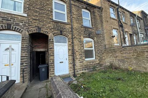 3 bedroom house to rent, North Street, Lockwood, Huddersfield, HD1 3UA