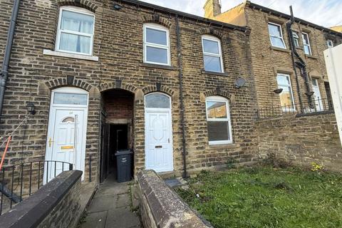 3 bedroom house to rent, North Street, Lockwood, Huddersfield, HD1 3UA