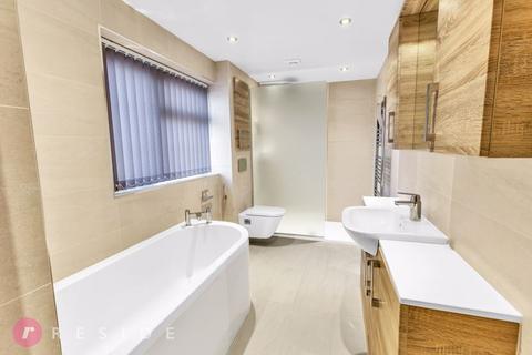 5 bedroom detached house for sale, Bowling Green Way, Rochdale OL11