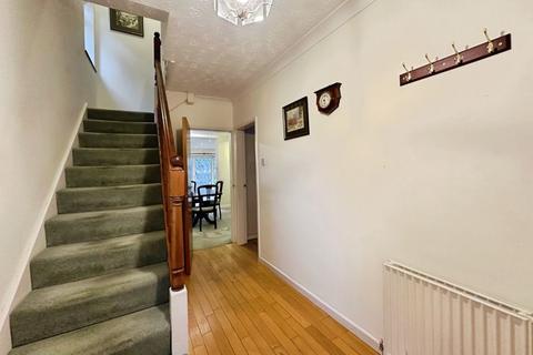 undefined, West View Grove, Whitefield
