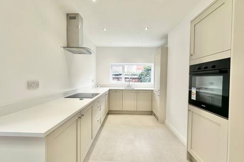 undefined, Dargle Road, Trafford M33